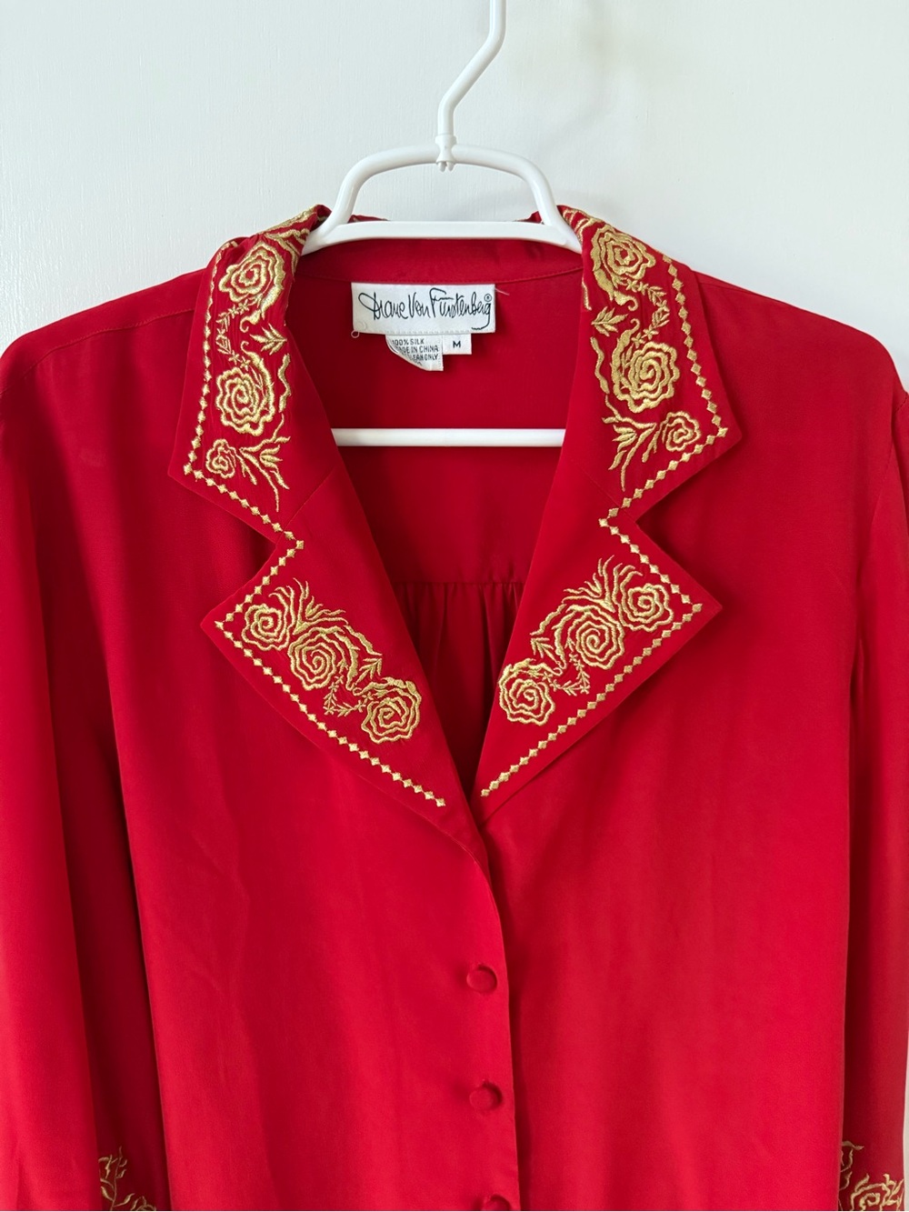 Vintage 100% Silk Diane Von Furstenberg Red Gold Embroidered Button Front Blouse - Picture 6 of 14
